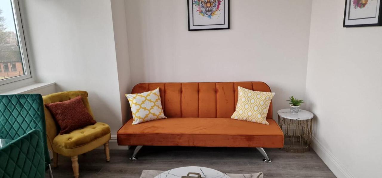 1 Bedroom Apartment - Flitwick - Contractor Friendly - Tourist Ready - Full Kitchen - Wifi - Smart Tv - Sofa Bed - Free Parking - Ideal For Short Or Long Stays Bagian luar foto