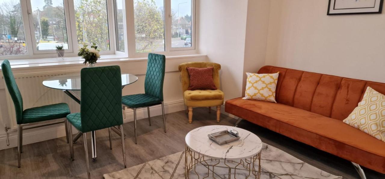 1 Bedroom Apartment - Flitwick - Contractor Friendly - Tourist Ready - Full Kitchen - Wifi - Smart Tv - Sofa Bed - Free Parking - Ideal For Short Or Long Stays Bagian luar foto